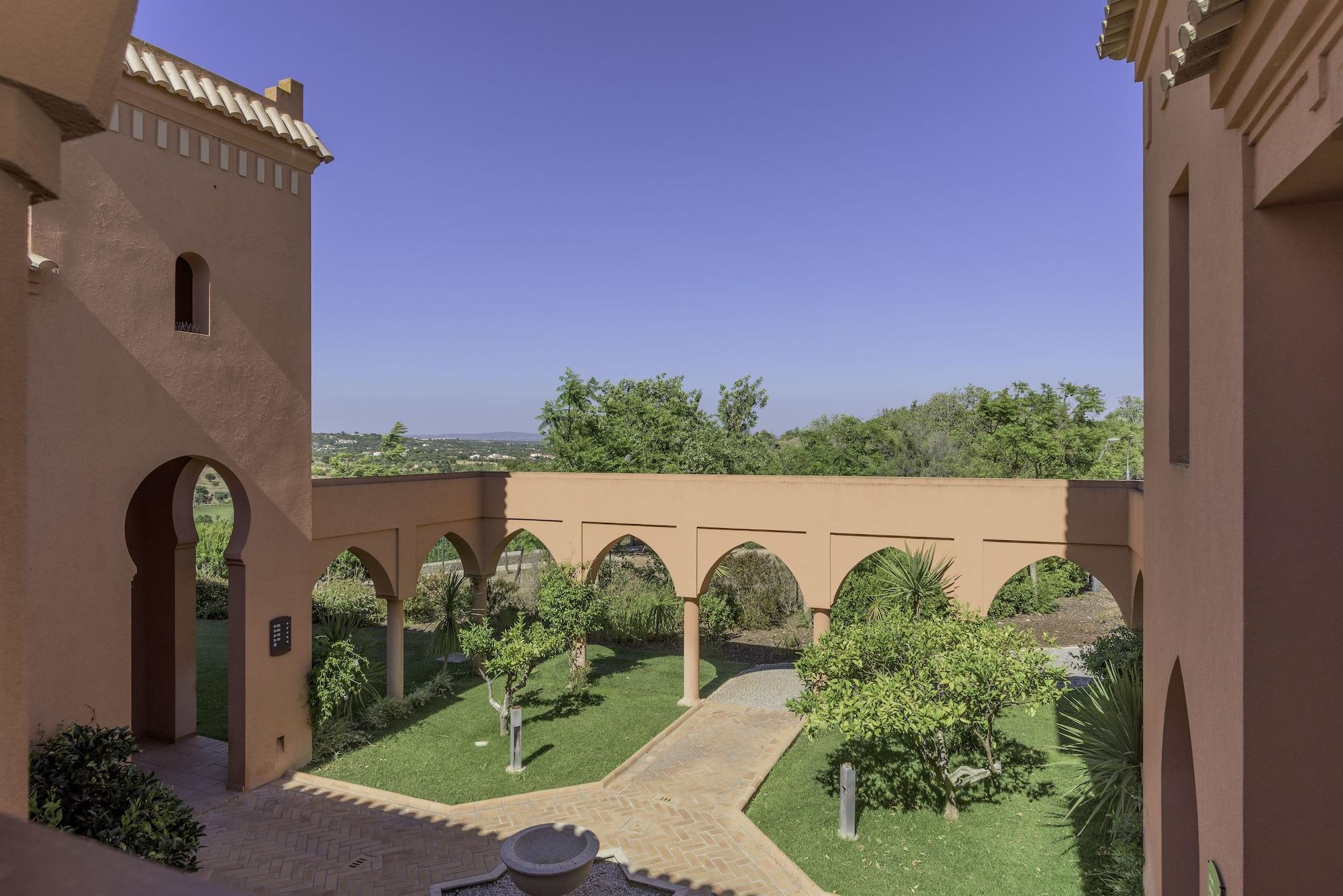 Amendoeira Golf Resort - Apartments And Villas Silves Exterior photo